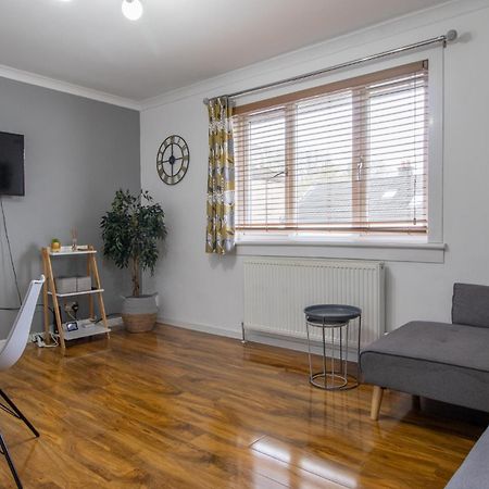 1 Bed Apartment Central Hamilton Free Wifi With Great Transport Links To Glasgow 외부 사진