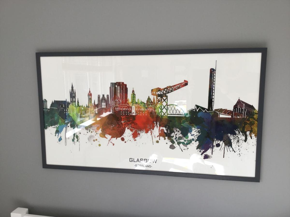 1 Bed Apartment Central Hamilton Free Wifi With Great Transport Links To Glasgow 외부 사진
